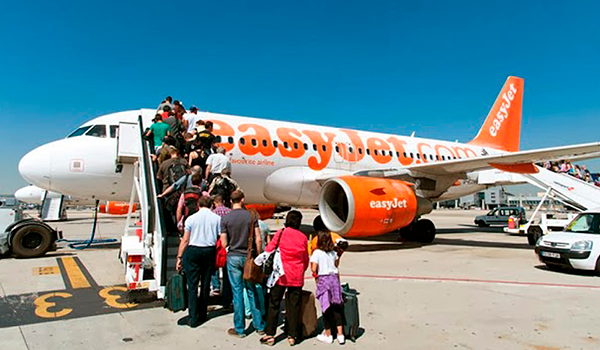 EasyJet amplía su relación con Europcar Mobility Group como socio preferente