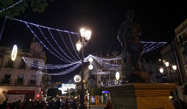 Andalucía prolonga su cierre 16 días más para llegar a la Navidad con «la mayor movilidad posible»