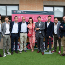 240_R2_4051 240_R2_4051